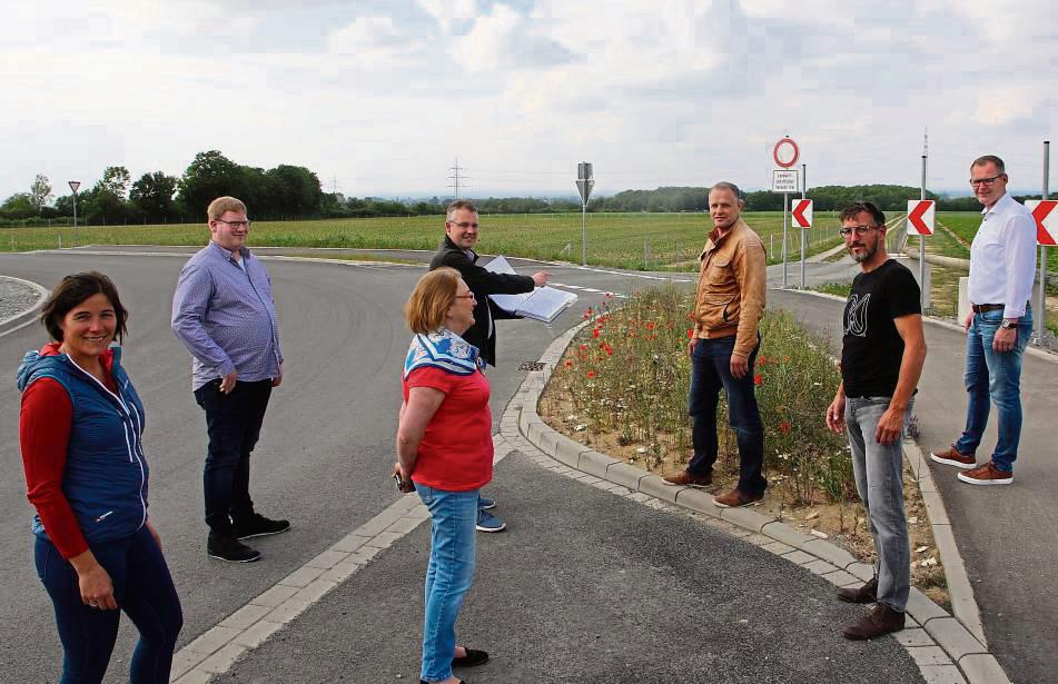 Nachdem die neuen Grundstcke, die an der Maybachstrae im Gewerbegebiet West zur Verfgung stehen, fast alle vergeben sind, macht sich die CDU-Fraktion bereits Gedanken um neue Flchen. Sie verfolgt das Ziel, den Wirtschaftsstandort Anrchte fr die Zuku